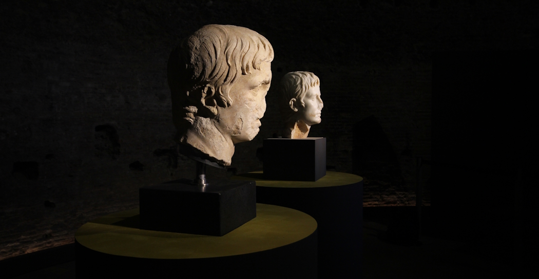 La testa di Augusto rinvenuta negli scavi di via Alessandrina (Roma) e la testa di Augusto rinvenuta in via Occidentale (Isernia)